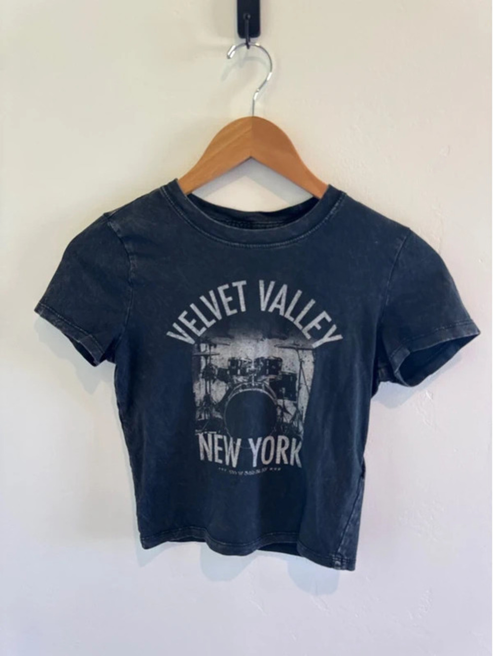 Hollister Tee